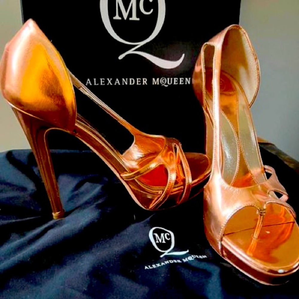 Alexander Macqueen copper platform sandals